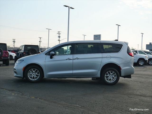 new 2023 Chrysler Pacifica car, priced at $59,995