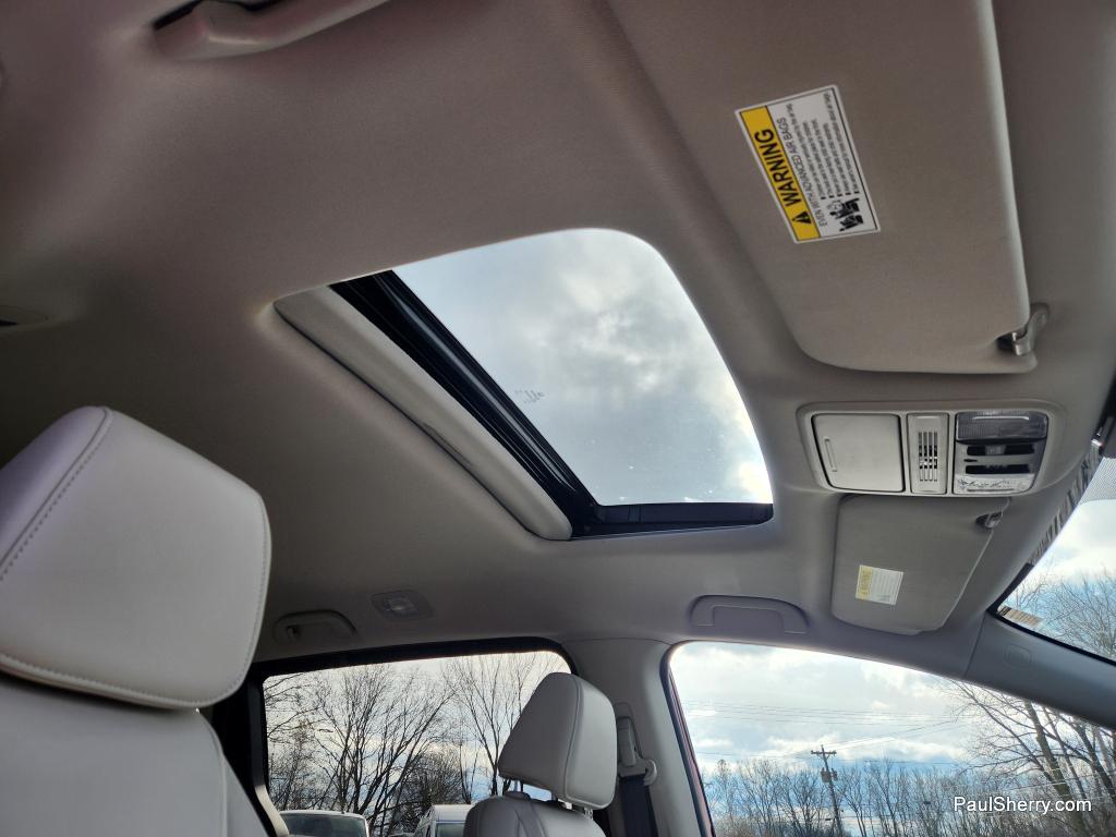 used 2025 Honda Odyssey car, priced at $40,995