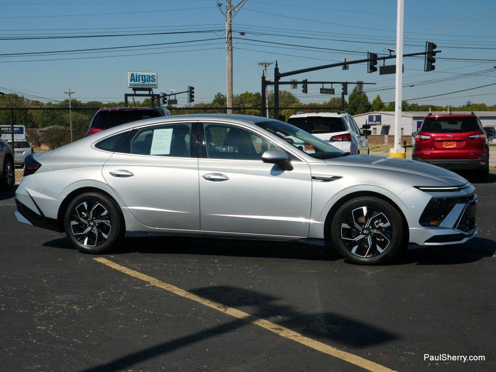 used 2024 Hyundai Sonata car, priced at $23,593