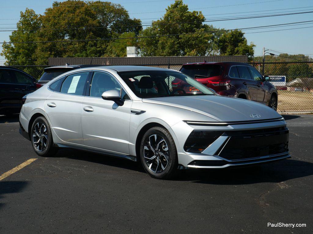 used 2024 Hyundai Sonata car, priced at $23,593
