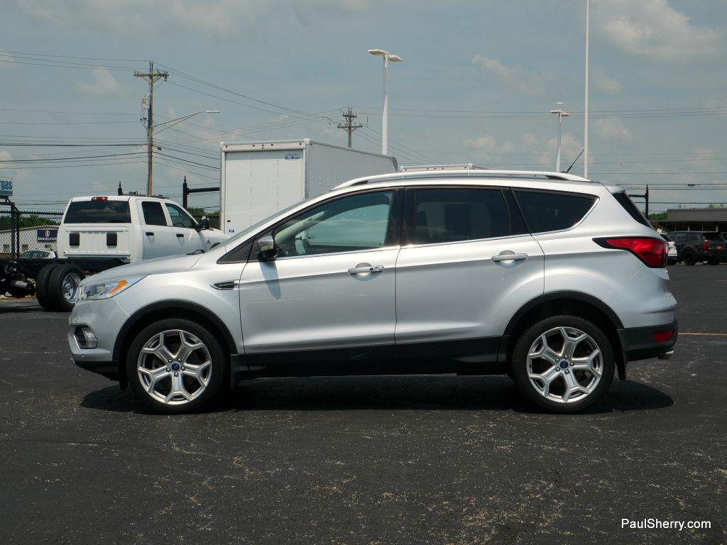 used 2019 Ford Escape car, priced at $17,275