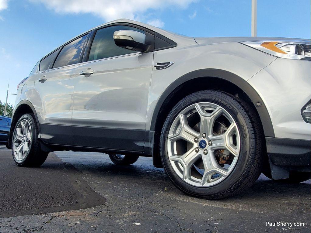 used 2019 Ford Escape car, priced at $17,275