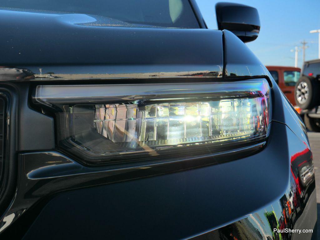 used 2024 Jeep Grand Cherokee car, priced at $36,325