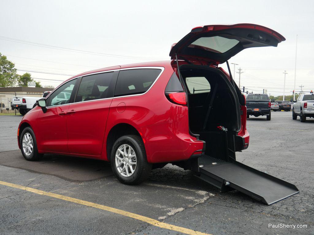 new 2026 Chrysler Voyager car, priced at $59,995