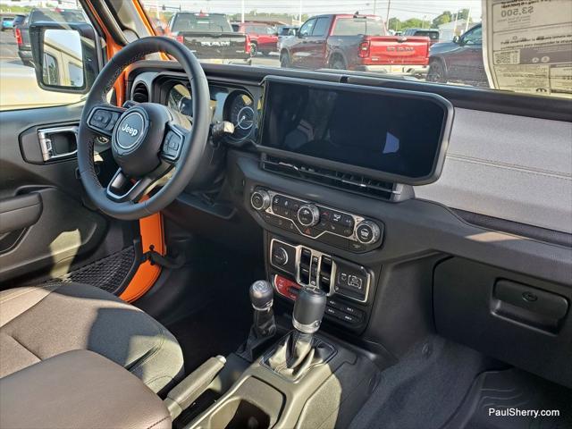 new 2025 Jeep Wrangler car, priced at $52,495