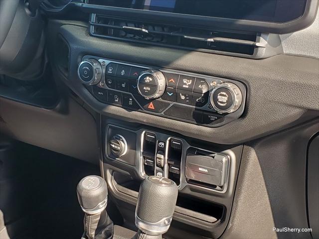 new 2025 Jeep Wrangler car, priced at $48,495