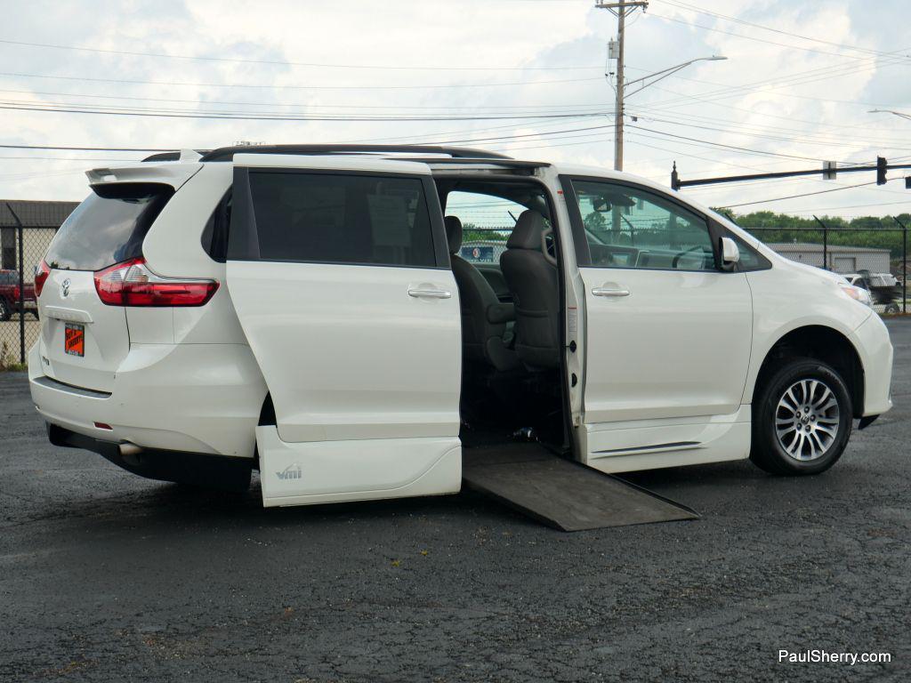 used 2020 Toyota Sienna car, priced at $49,995