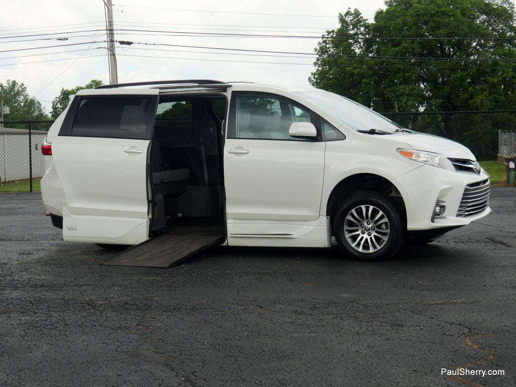 used 2020 Toyota Sienna car, priced at $49,995