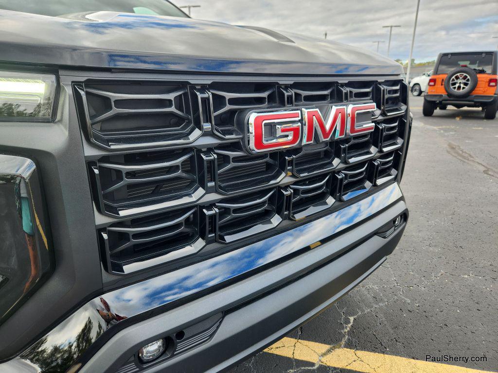 used 2024 GMC Canyon car, priced at $36,822