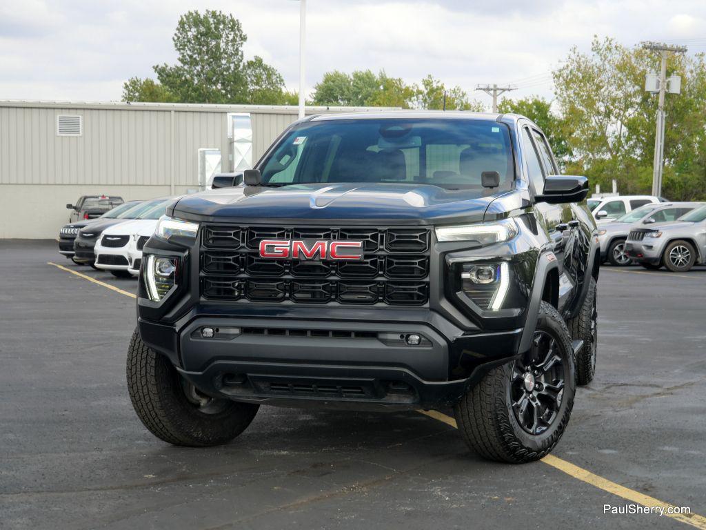 used 2024 GMC Canyon car, priced at $36,822