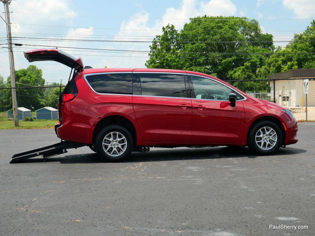 new 2025 Chrysler Voyager car, priced at $57,995