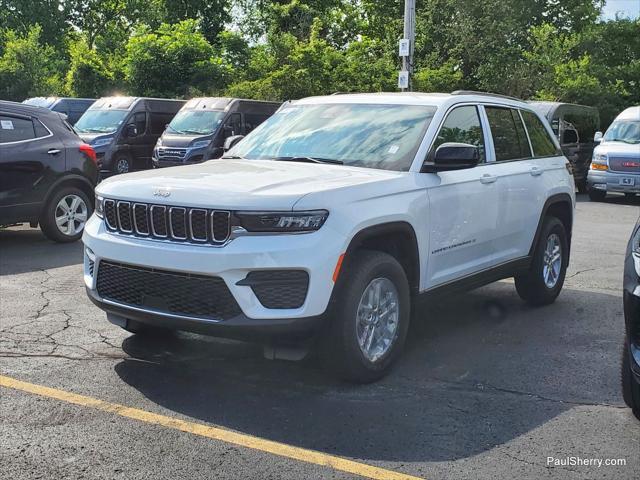 new 2025 Jeep Grand Cherokee car, priced at $36,995