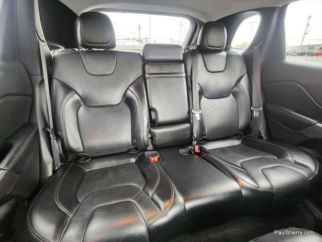 used 2019 Jeep Cherokee car, priced at $17,489