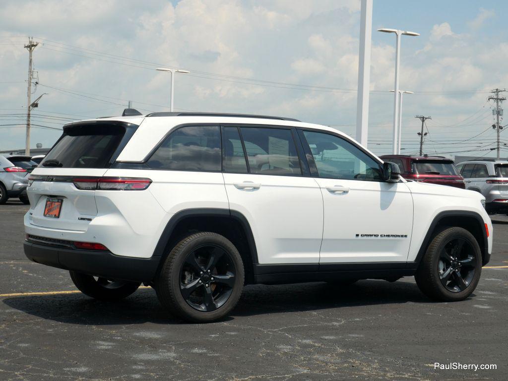 used 2023 Jeep Grand Cherokee car, priced at $31,400