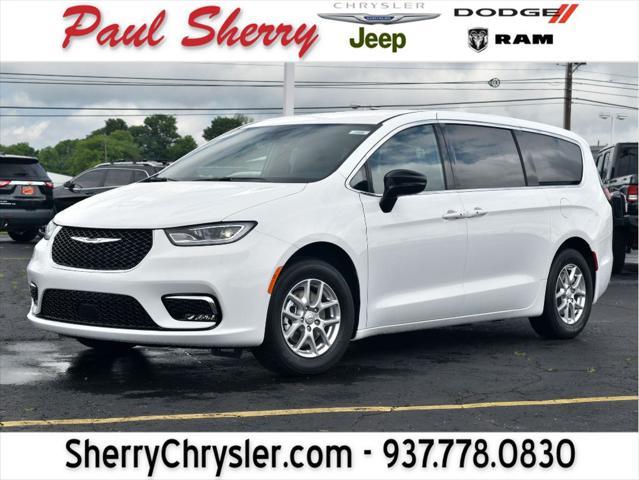 new 2025 Chrysler Pacifica car, priced at $45,495