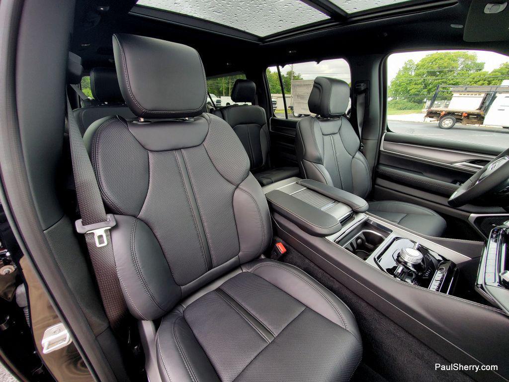 new 2025 Jeep Wagoneer L car, priced at $74,603