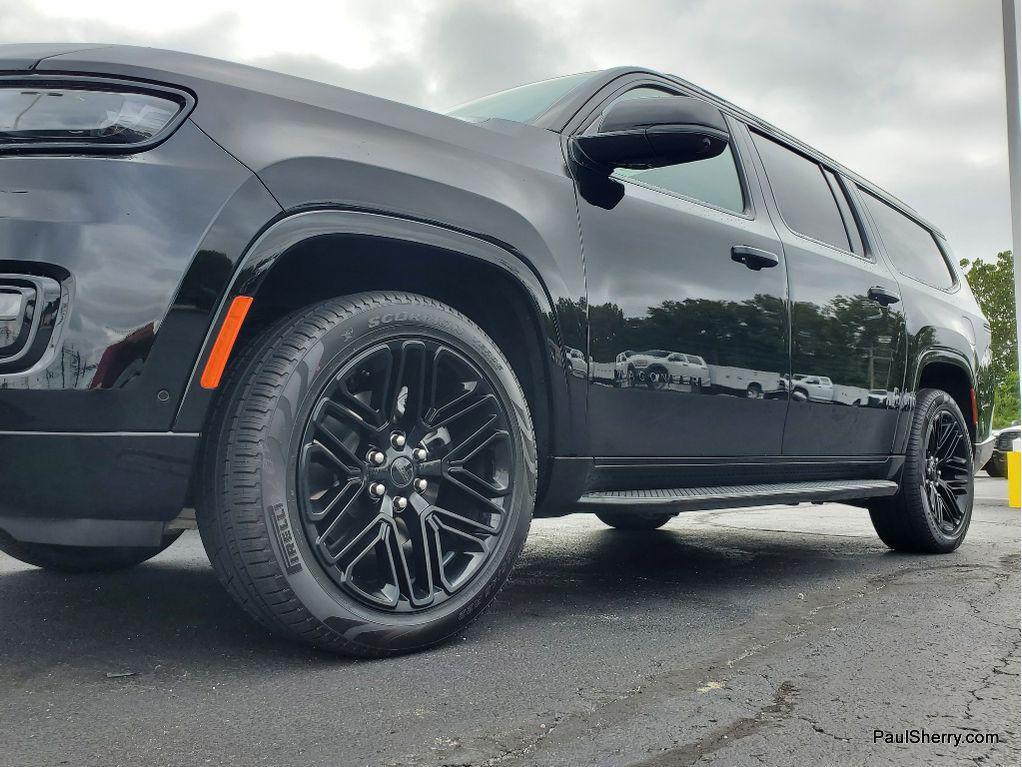 new 2025 Jeep Wagoneer L car, priced at $74,603