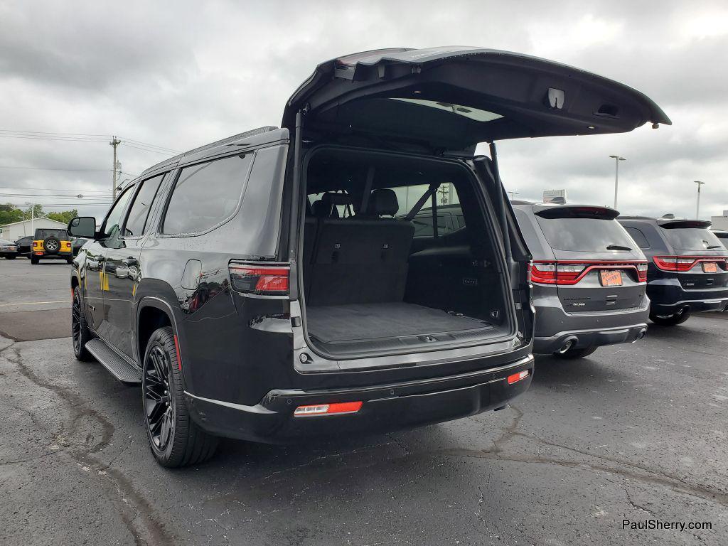 new 2025 Jeep Wagoneer L car, priced at $74,603