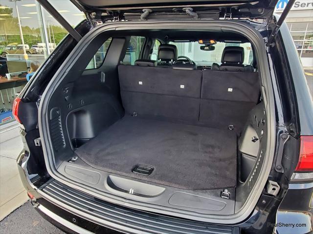 used 2022 Jeep Grand Cherokee car, priced at $31,093