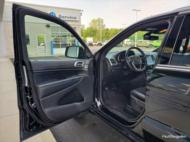 used 2022 Jeep Grand Cherokee car, priced at $31,093