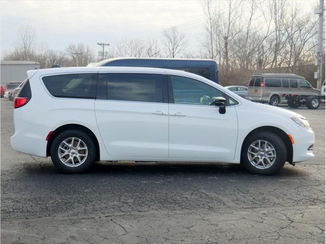 new 2025 Chrysler Voyager car, priced at $39,994