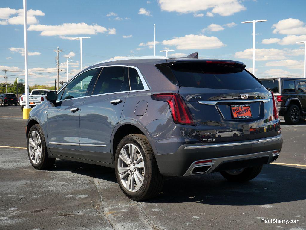 used 2025 Cadillac XT5 car, priced at $44,989