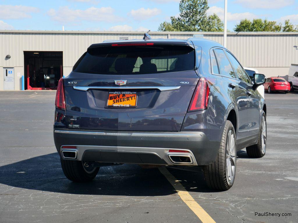 used 2025 Cadillac XT5 car, priced at $44,989