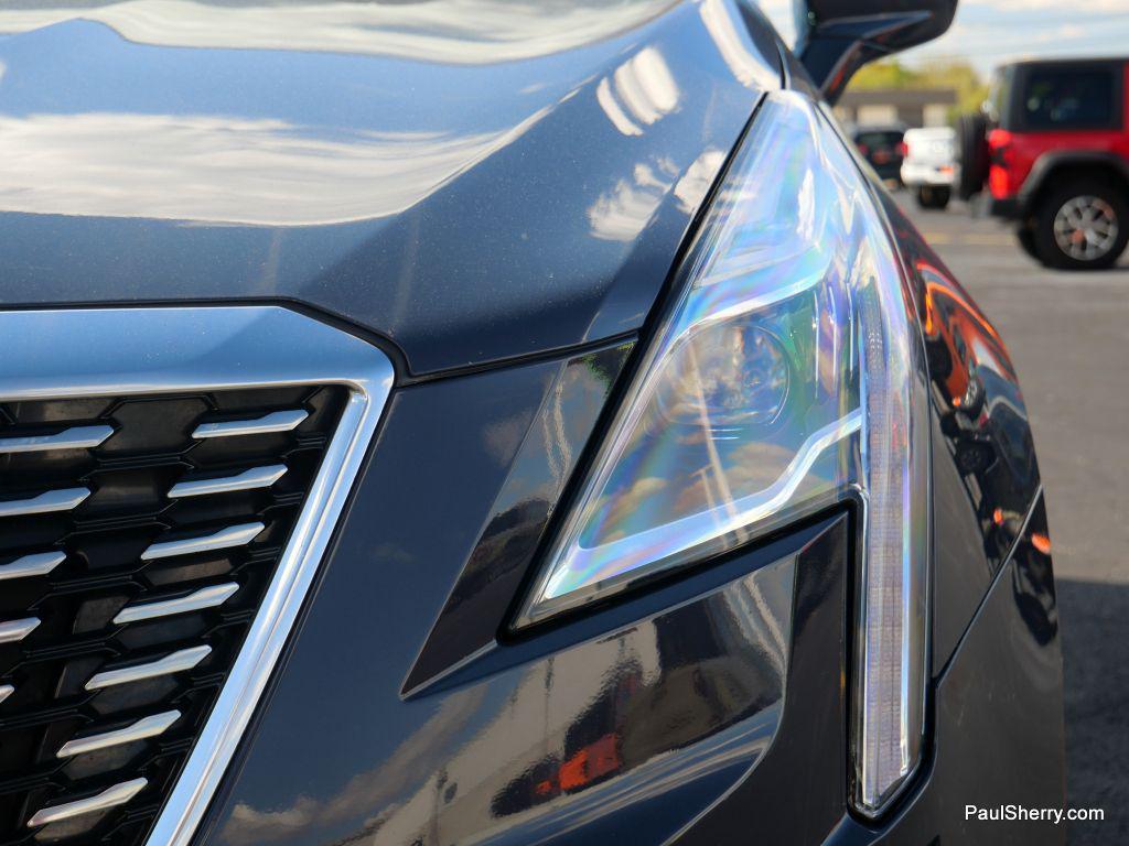used 2025 Cadillac XT5 car, priced at $44,989