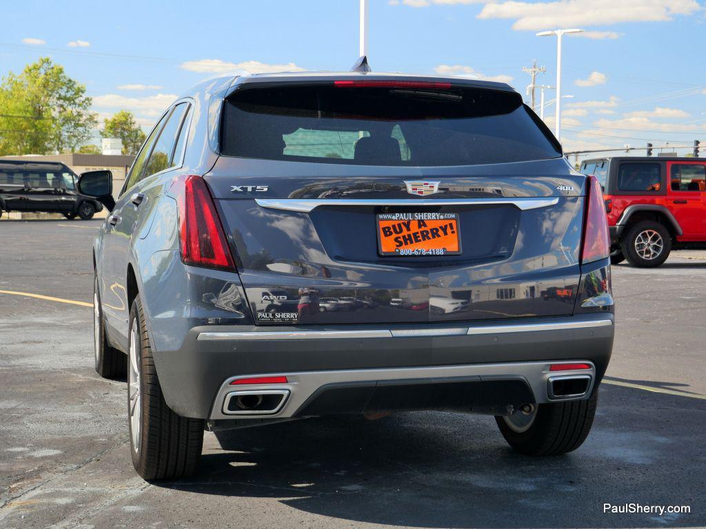 used 2025 Cadillac XT5 car, priced at $44,989