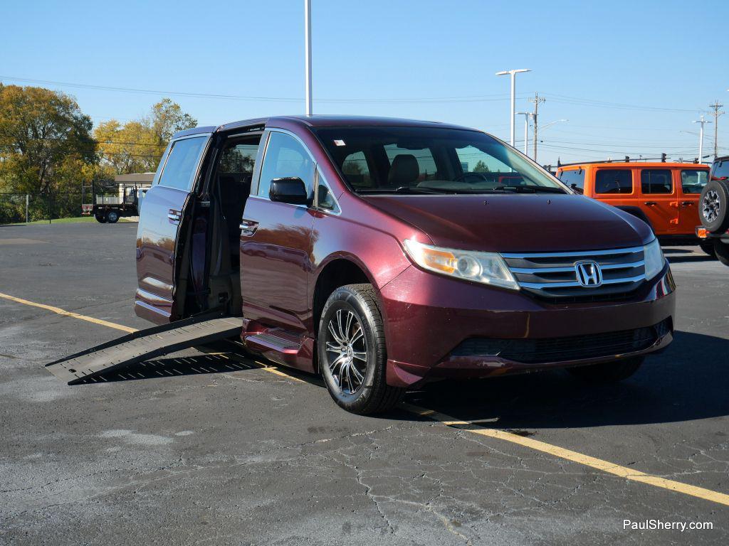 used 2011 Honda Odyssey car, priced at $29,995