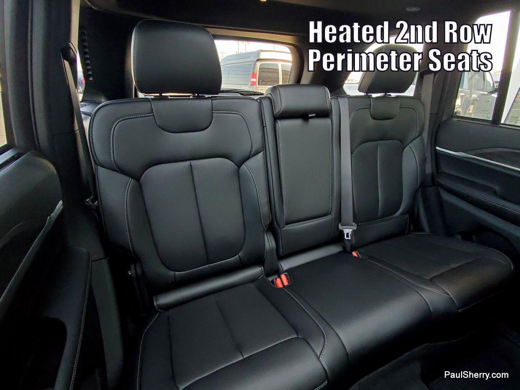 new 2025 Jeep Grand Cherokee car, priced at $50,251