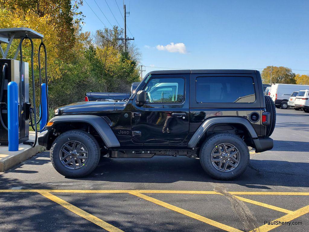 new 2026 Jeep Wrangler car, priced at $44,501