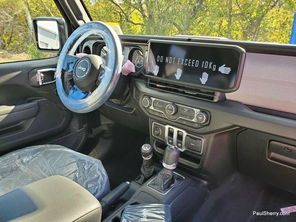 new 2026 Jeep Wrangler car, priced at $44,501