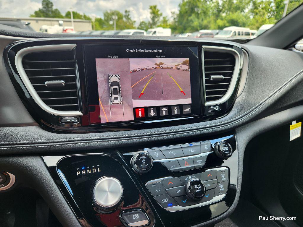 new 2026 Chrysler Pacifica car, priced at $41,232