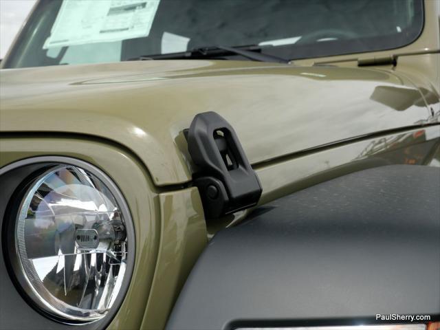 new 2025 Jeep Wrangler car, priced at $32,731