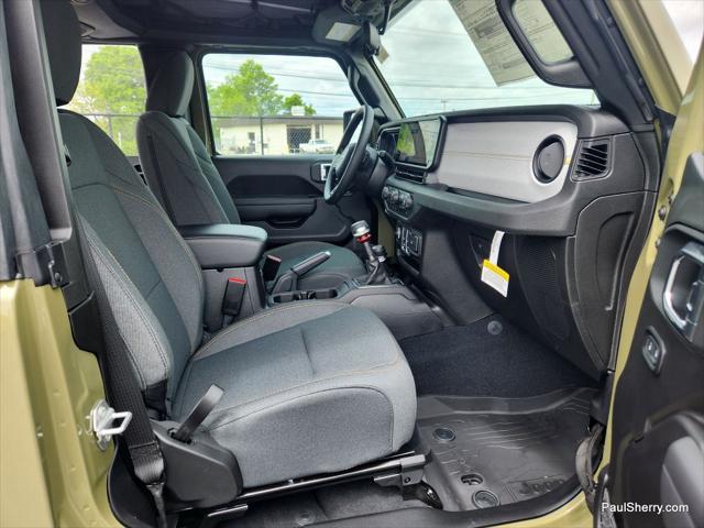 new 2025 Jeep Wrangler car, priced at $32,731