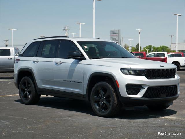used 2022 Jeep Grand Cherokee car, priced at $30,699