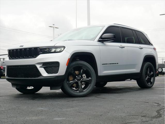 used 2022 Jeep Grand Cherokee car, priced at $33,227