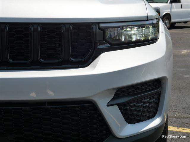 used 2022 Jeep Grand Cherokee car, priced at $30,699