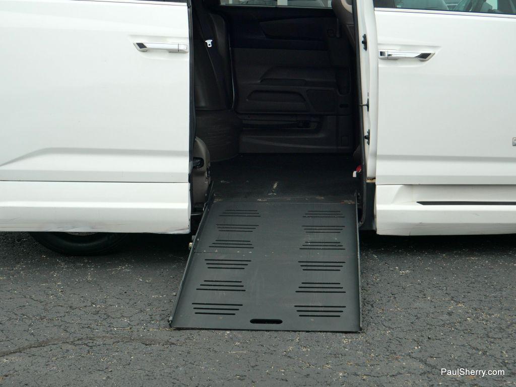 used 2013 Honda Odyssey car, priced at $39,995
