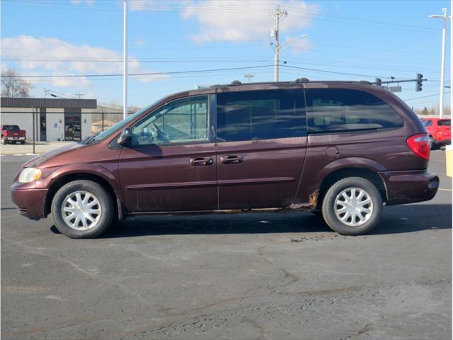 used 2003 Chrysler Town & Country car, priced at $3,495