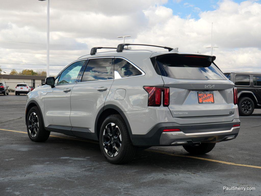 used 2024 Kia Sorento car, priced at $29,509