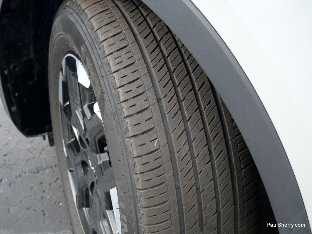 used 2024 Kia Sorento car, priced at $29,509