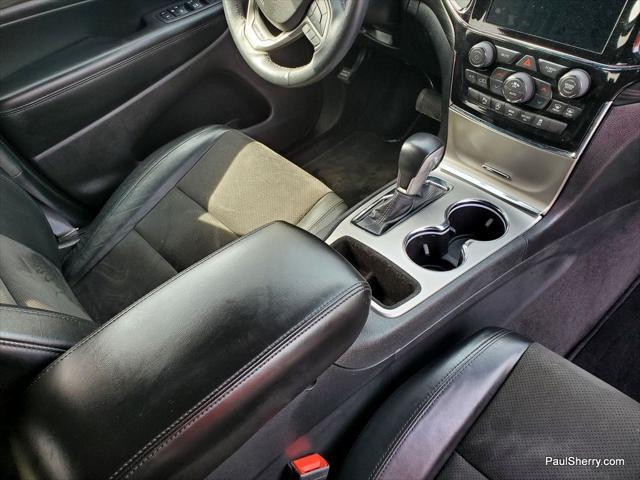 used 2021 Jeep Grand Cherokee car, priced at $28,604