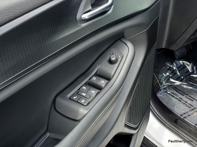 new 2025 Jeep Grand Cherokee car, priced at $42,995