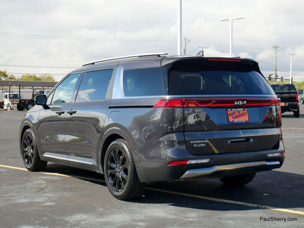 used 2023 Kia Carnival car, priced at $37,876