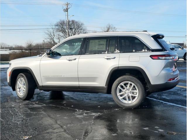 new 2025 Jeep Grand Cherokee car, priced at $38,495