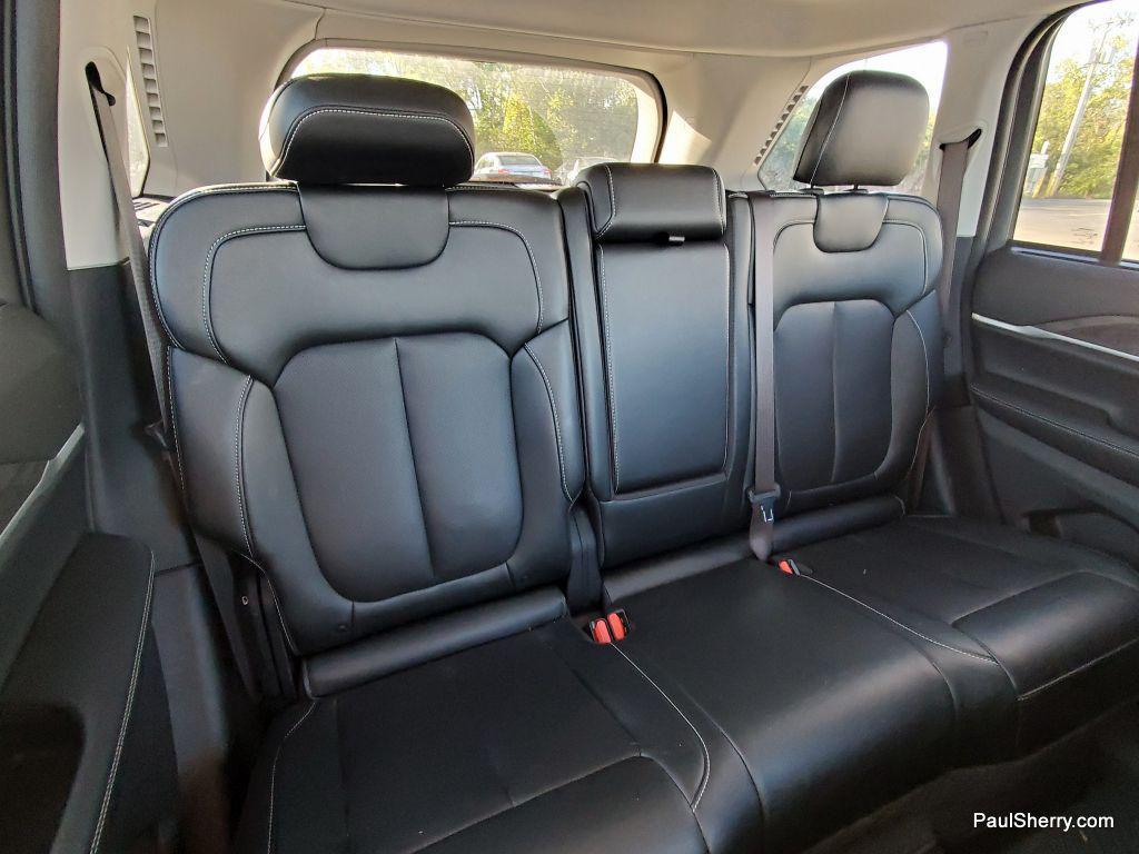 used 2024 Jeep Grand Cherokee car, priced at $39,395