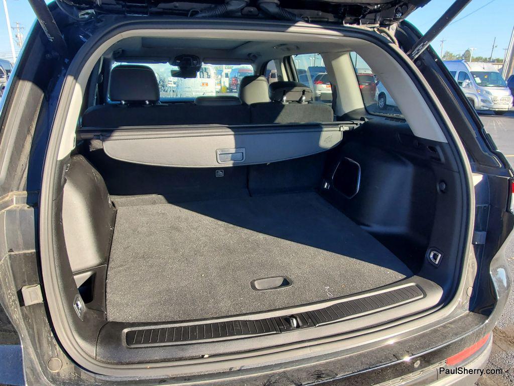 used 2024 Jeep Grand Cherokee car, priced at $39,395