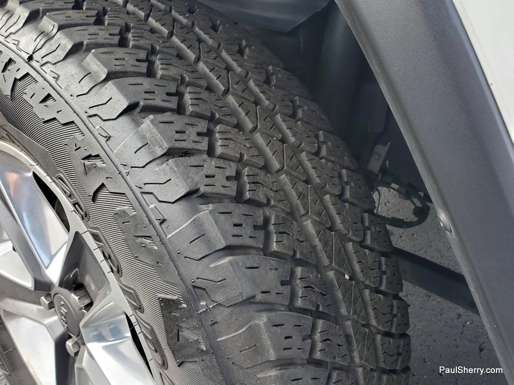 used 2021 Jeep Wrangler Unlimited car, priced at $26,923